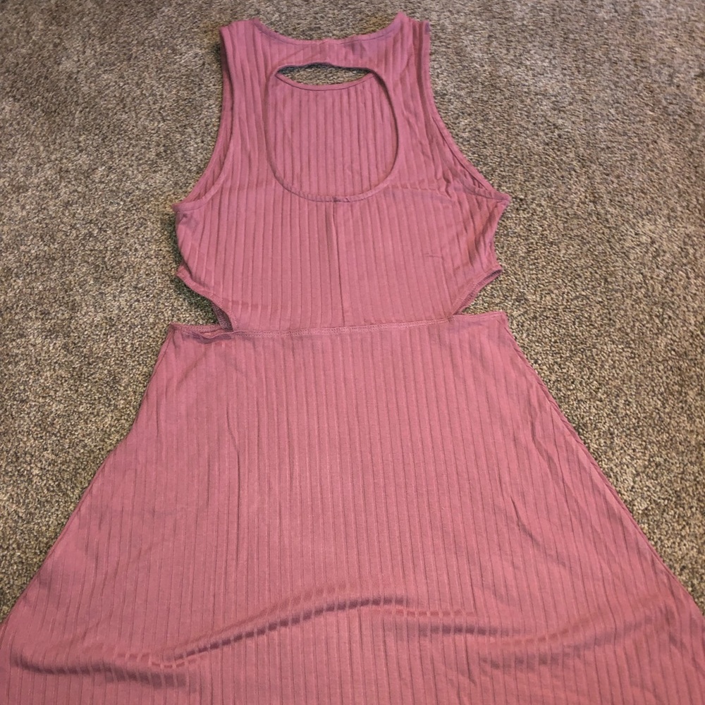 Cut-out midi-dress
